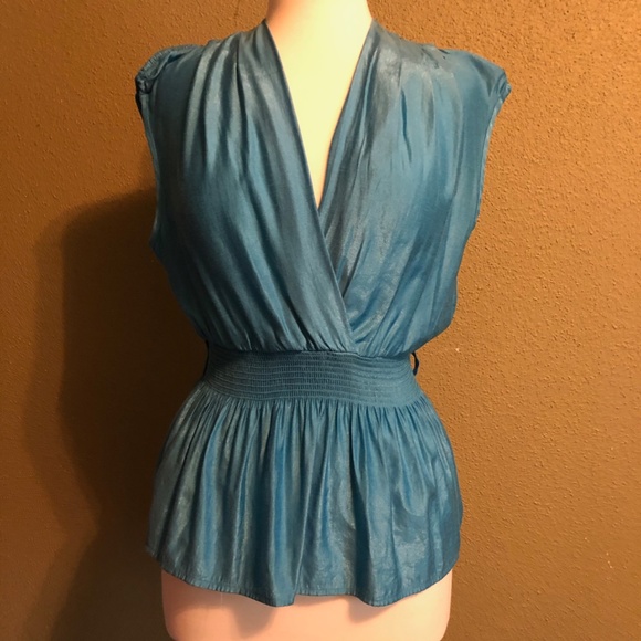 Beautiful Blue Silk/Cotton blend top - Picture 2 of 6